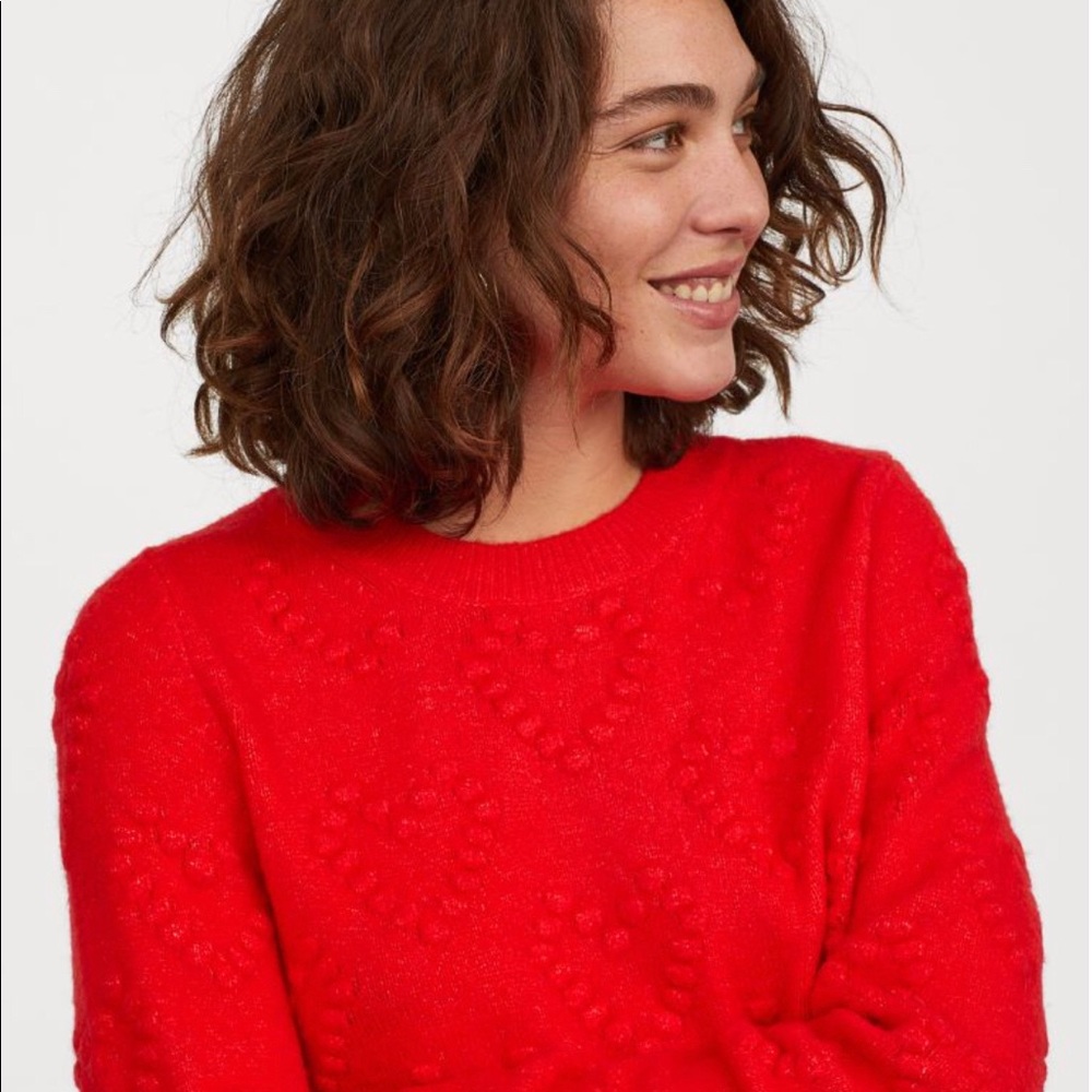 H&M Red heart knit sweater. ❤️